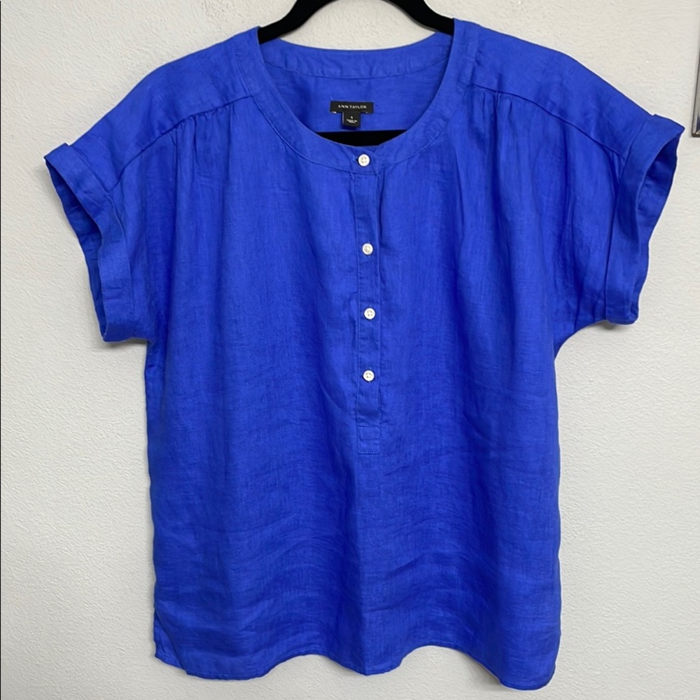 NWOT Ann Taylor PopOver Royal Blue Linen Button-Up Top size S